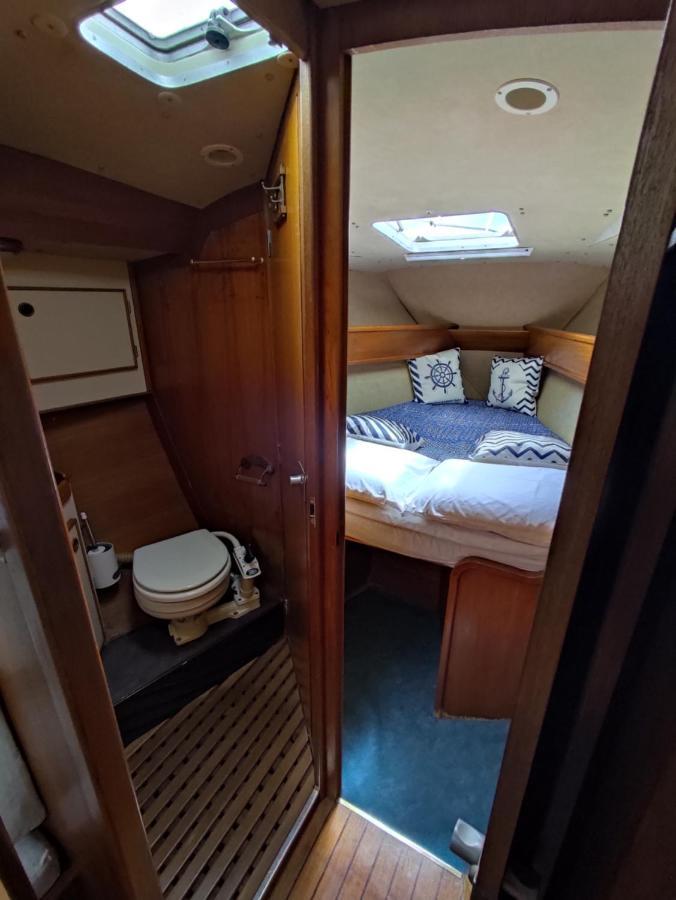 Dormire In Barca A Vela 马拉泰亚 外观 照片